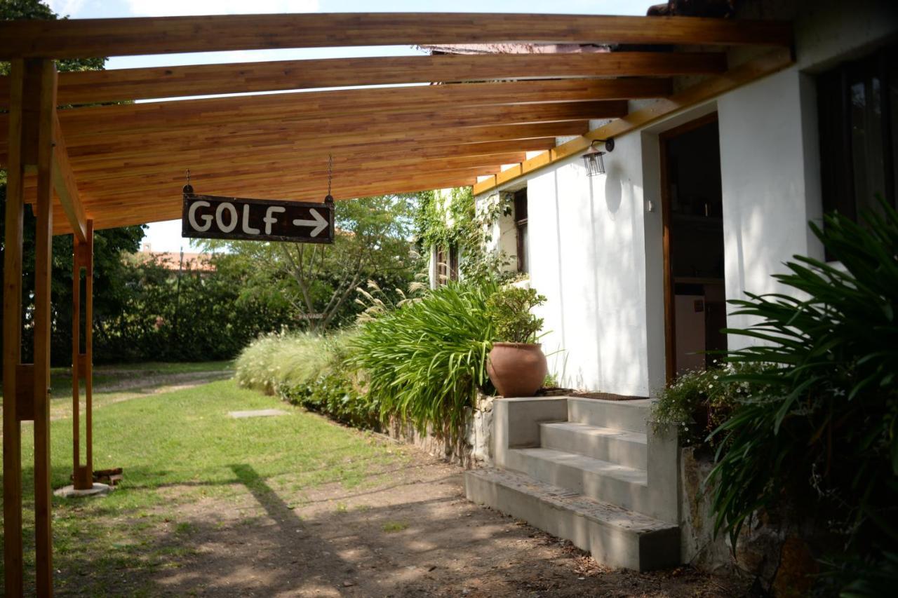 GOLF - Casa de huéspedes Tandil Exterior foto