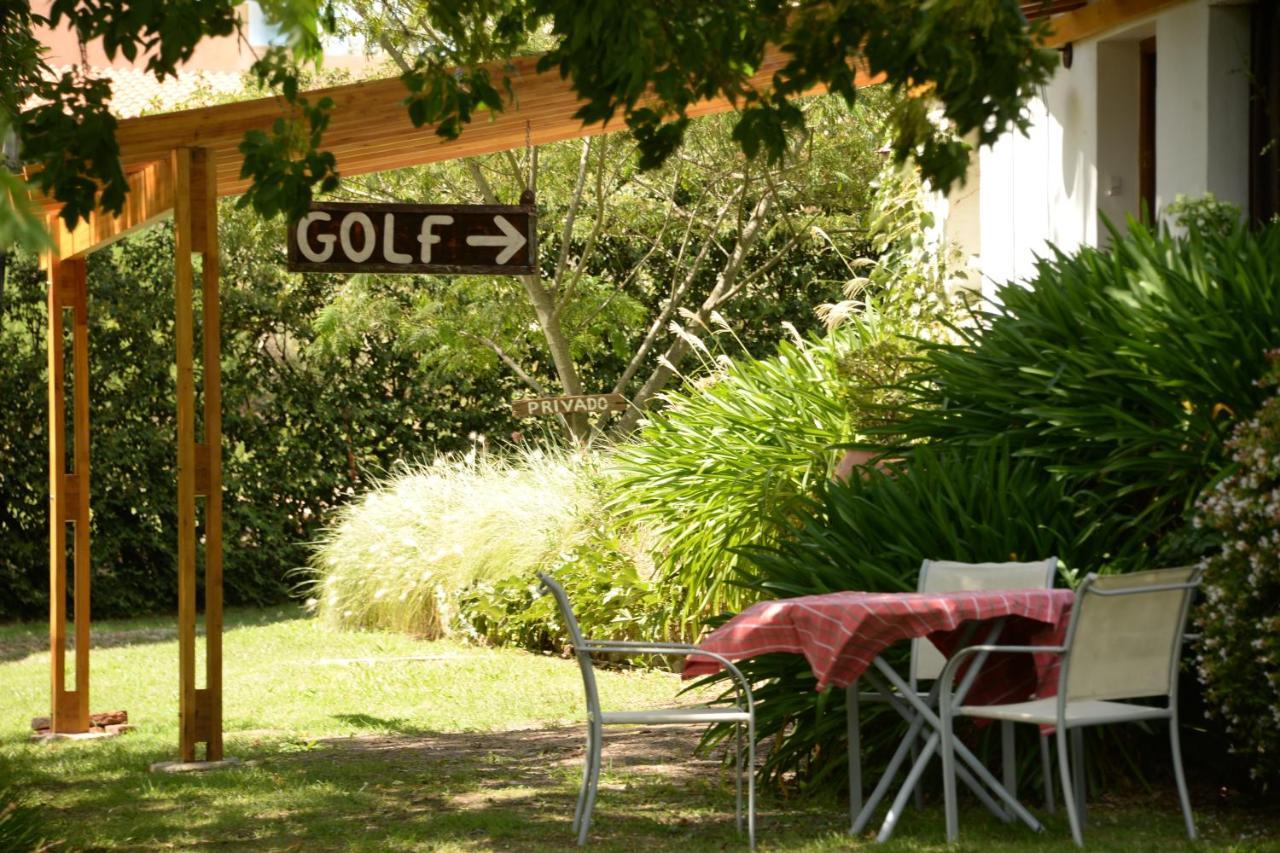 GOLF - Casa de huéspedes Tandil Exterior foto